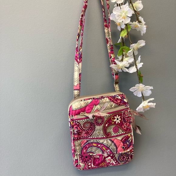 Vera Bradley Purse Crossbody Pink Paisley Bag Zips Long Strap Hipster - Picture 2 of 5